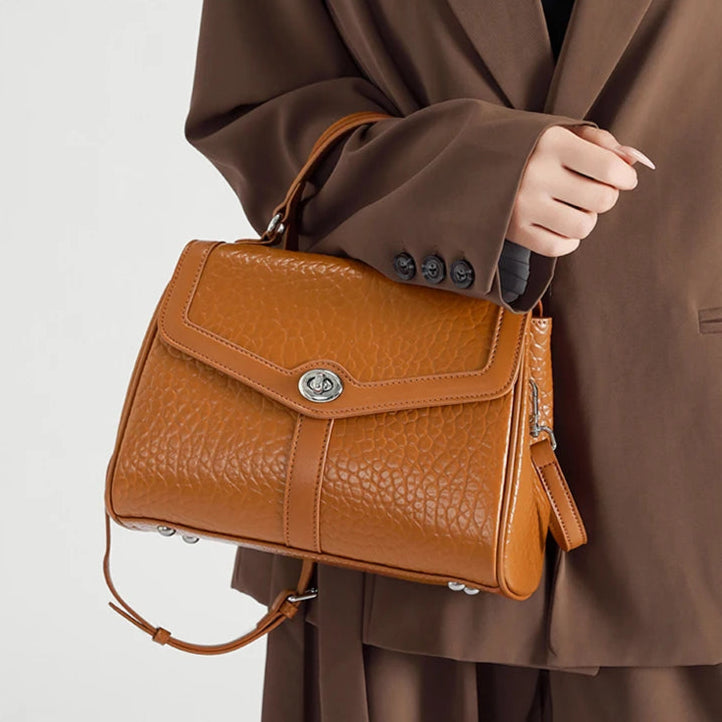 Bolsa de ombro retrô de couro de vaca natural feminina, bolsa crossbody de couro macio, design de moda feminina, bolsa de viagem de luxo